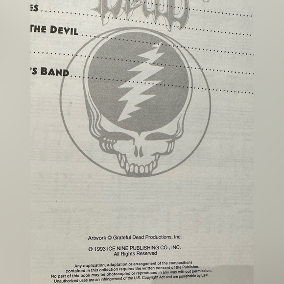 Rock Legends- Grateful Dead - VTG - Guitar and Vocals Music Book - Picture 7 of 8